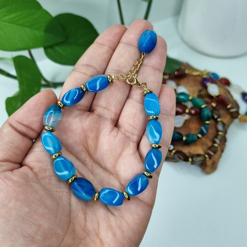 دستبند عقیق آبنباتی آبی