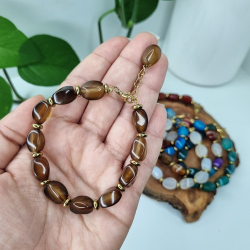 دستبند عقیق آبنباتی قهوه ای