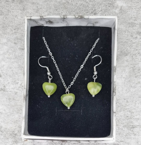 نیم ست قلبی یشم کانادا